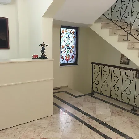 Cunda Sir Otel *
